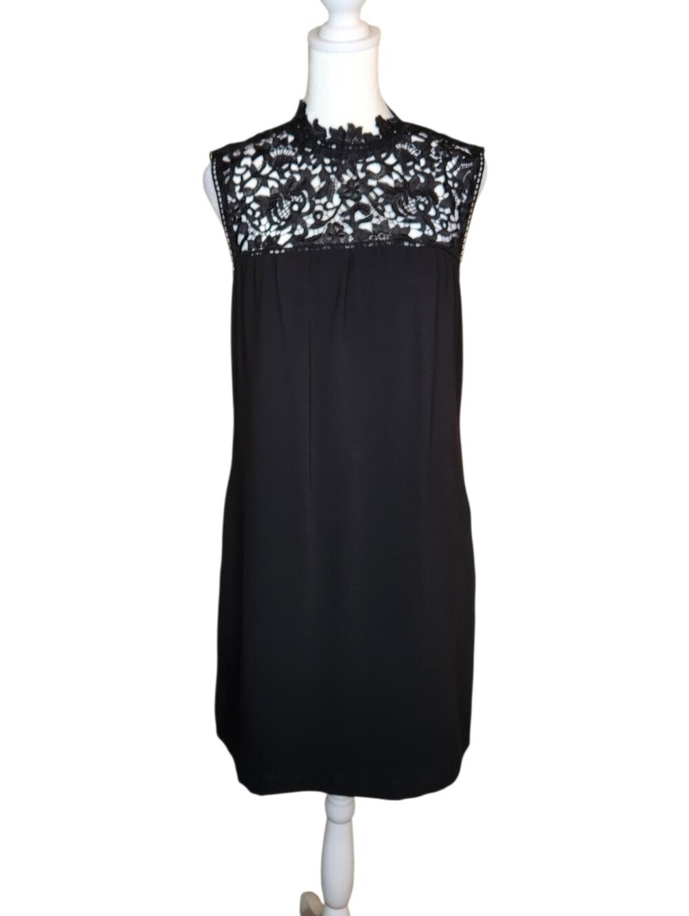 Theory Aronella Black Lace and Crepe High Neck Shift Dress Size 4